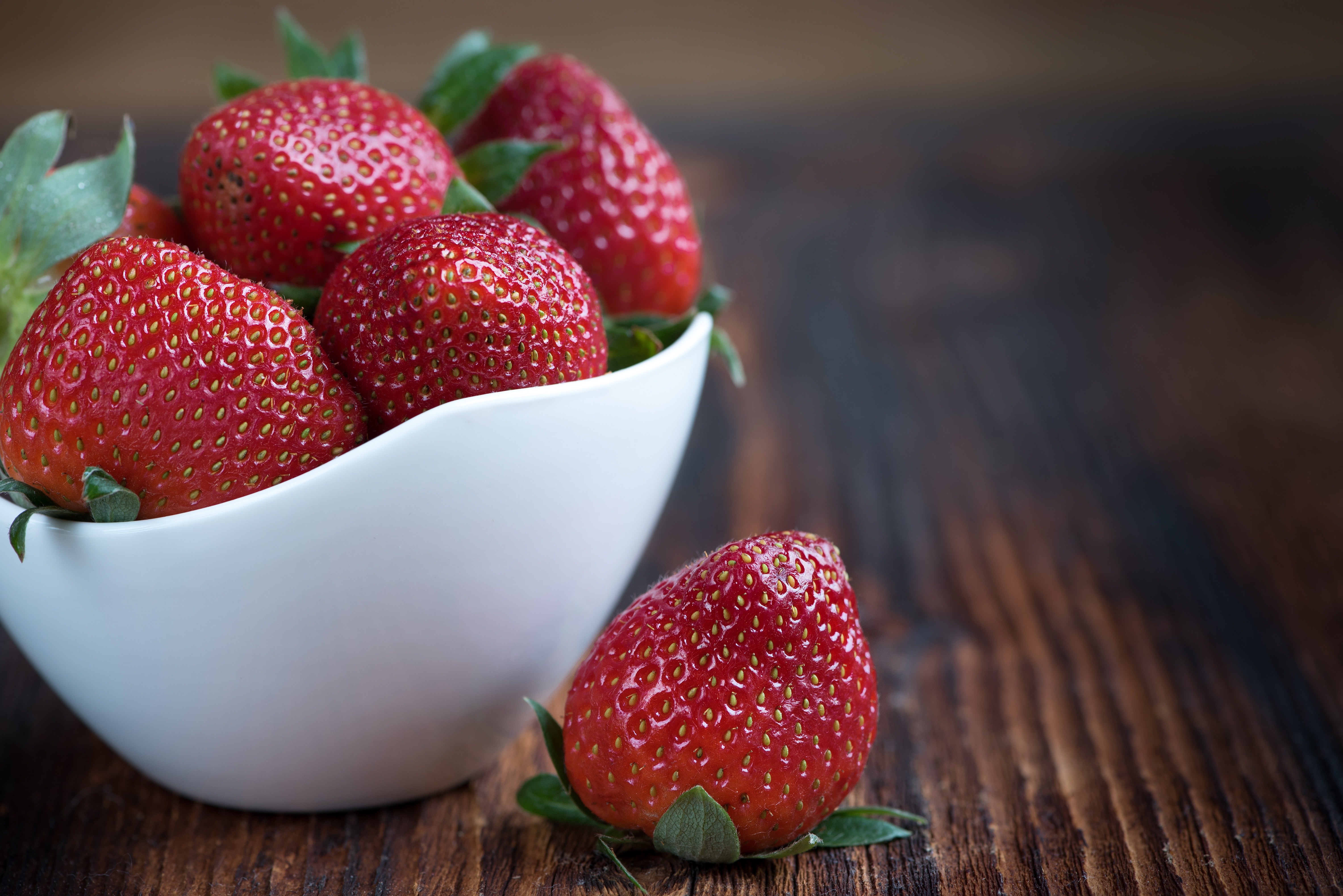 strawberry-bowl